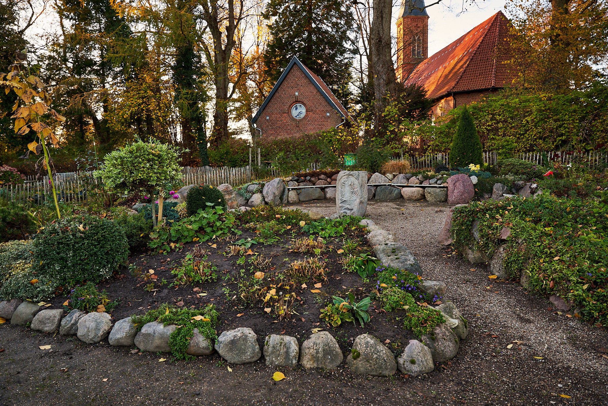 Beet im Pfarrgarten