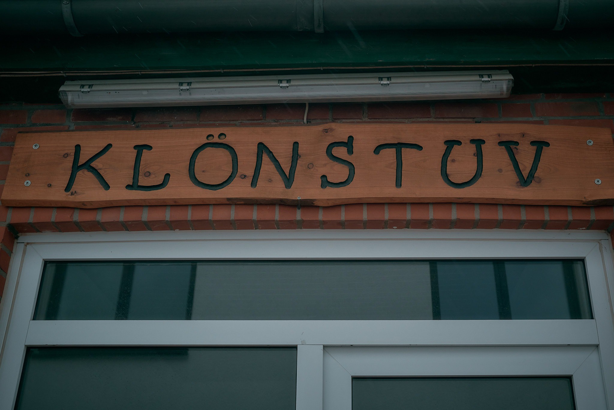 Eingangstafel der Klönstuv